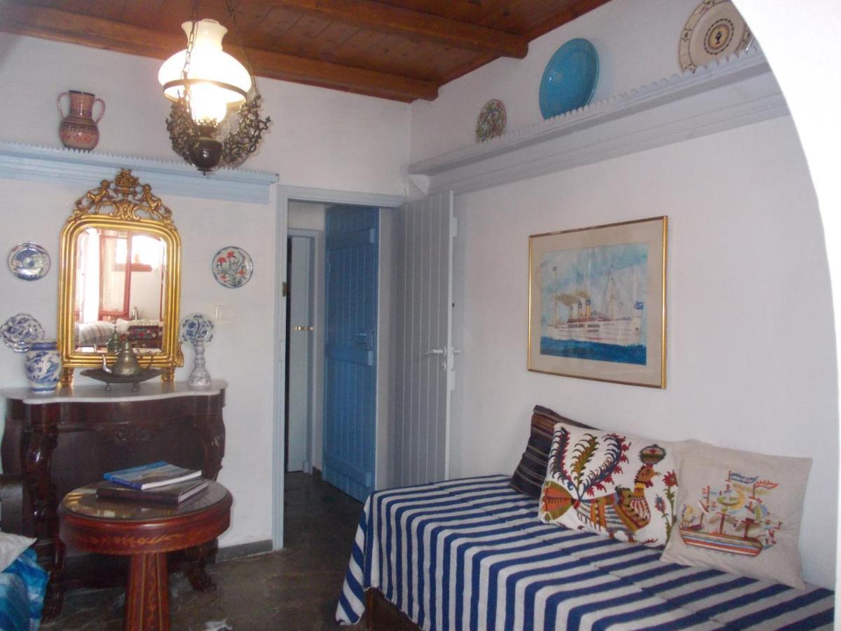 Nyfes Traditional Boutique Faltaina سكيروس المظهر الخارجي الصورة